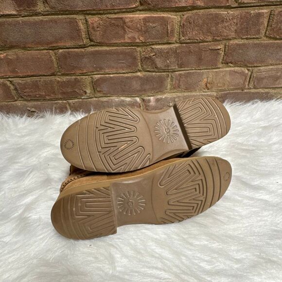 Ugg McKay Classic Ankle Bootie Chestnut  Size 10 - Picture 6 of 10